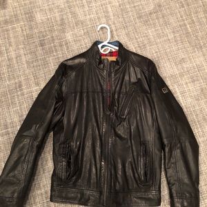 Hugo Boss Men’s leather jacket - 40R